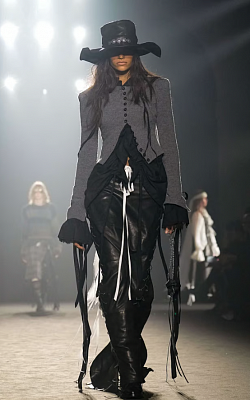 Ann Demeulemeester осень/зима 2025/2026