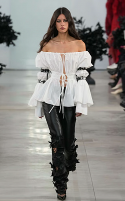 Blumarine осень/зима 2025/2026