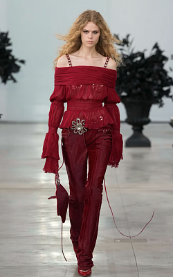Blumarine осень/зима 2025/2026