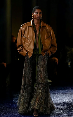 Saint Laurent весна/лето 2025